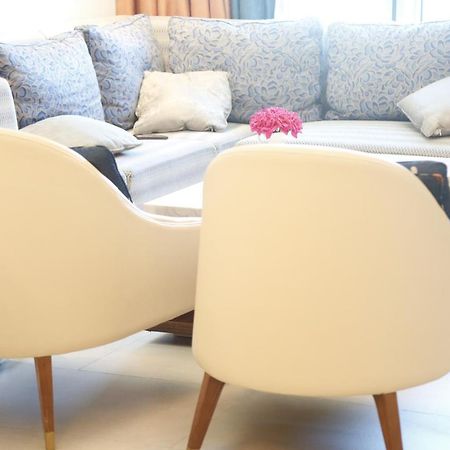 Waterfront Hotel Apartment Lusail Εξωτερικό φωτογραφία The interior of a suite at the hotel