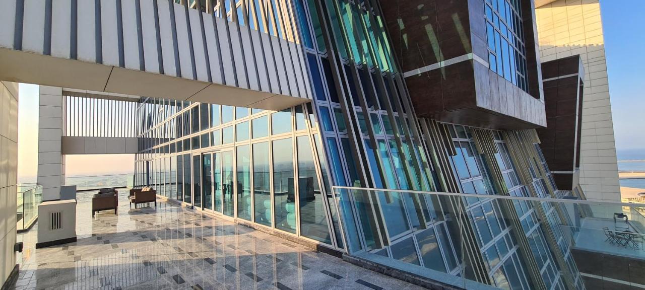 Waterfront Hotel Apartment Lusail Εξωτερικό φωτογραφία The 360° Sky Lounge