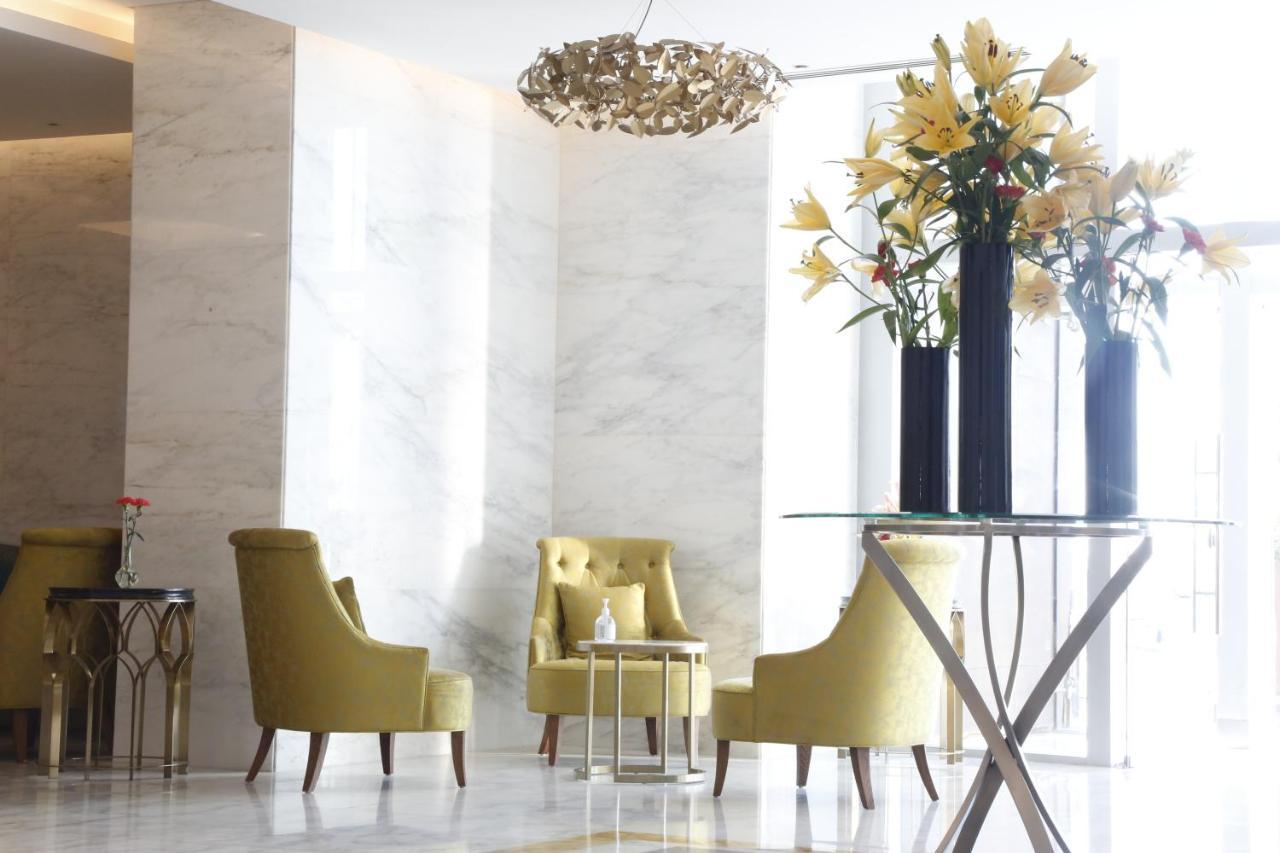 Waterfront Hotel Apartment Lusail Εξωτερικό φωτογραφία The lobby of the hotel