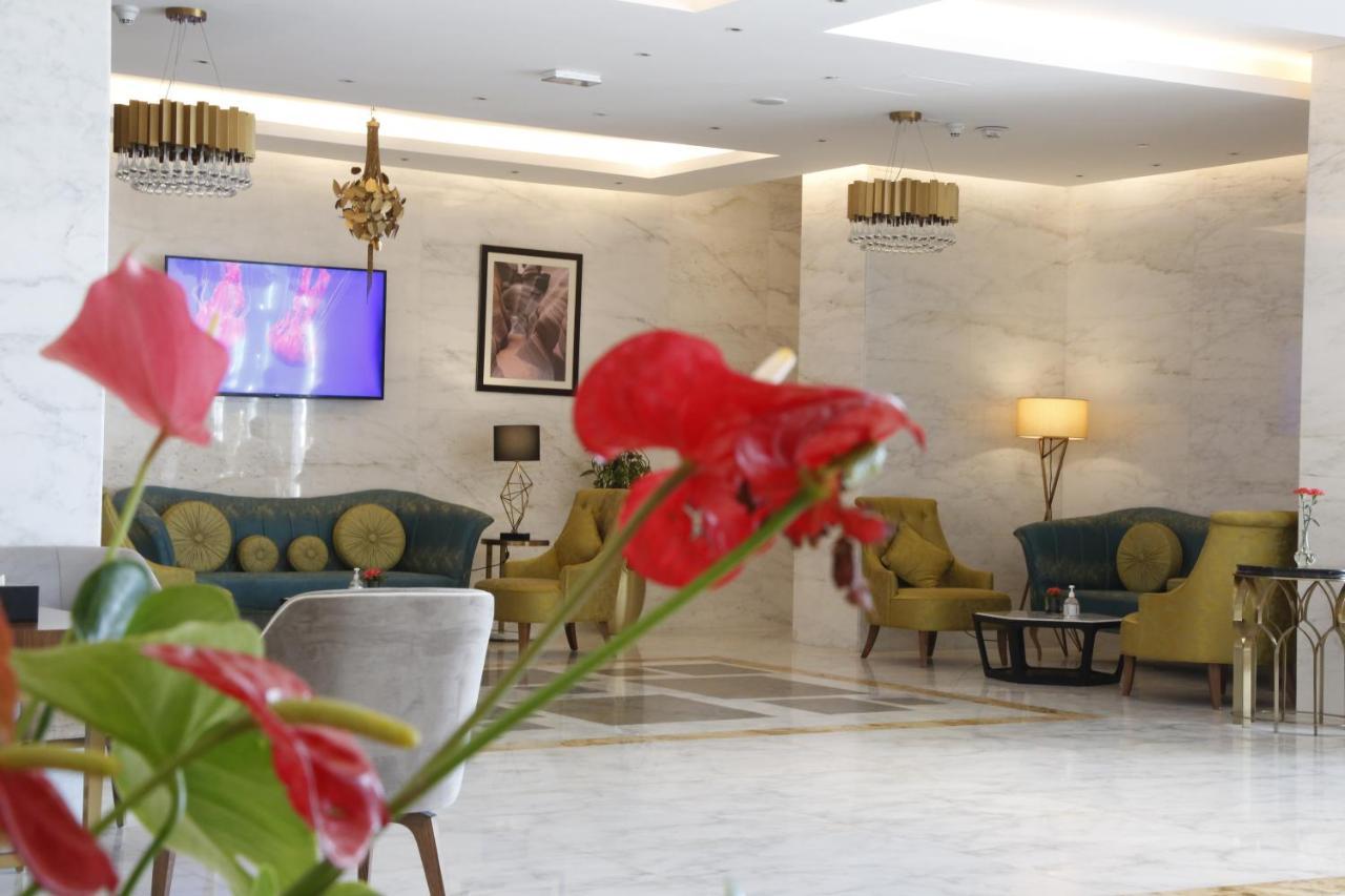 Waterfront Hotel Apartment Lusail Εξωτερικό φωτογραφία Lobby