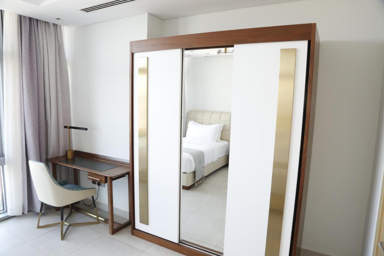 Waterfront Hotel Apartment Lusail Εξωτερικό φωτογραφία Sliding doors