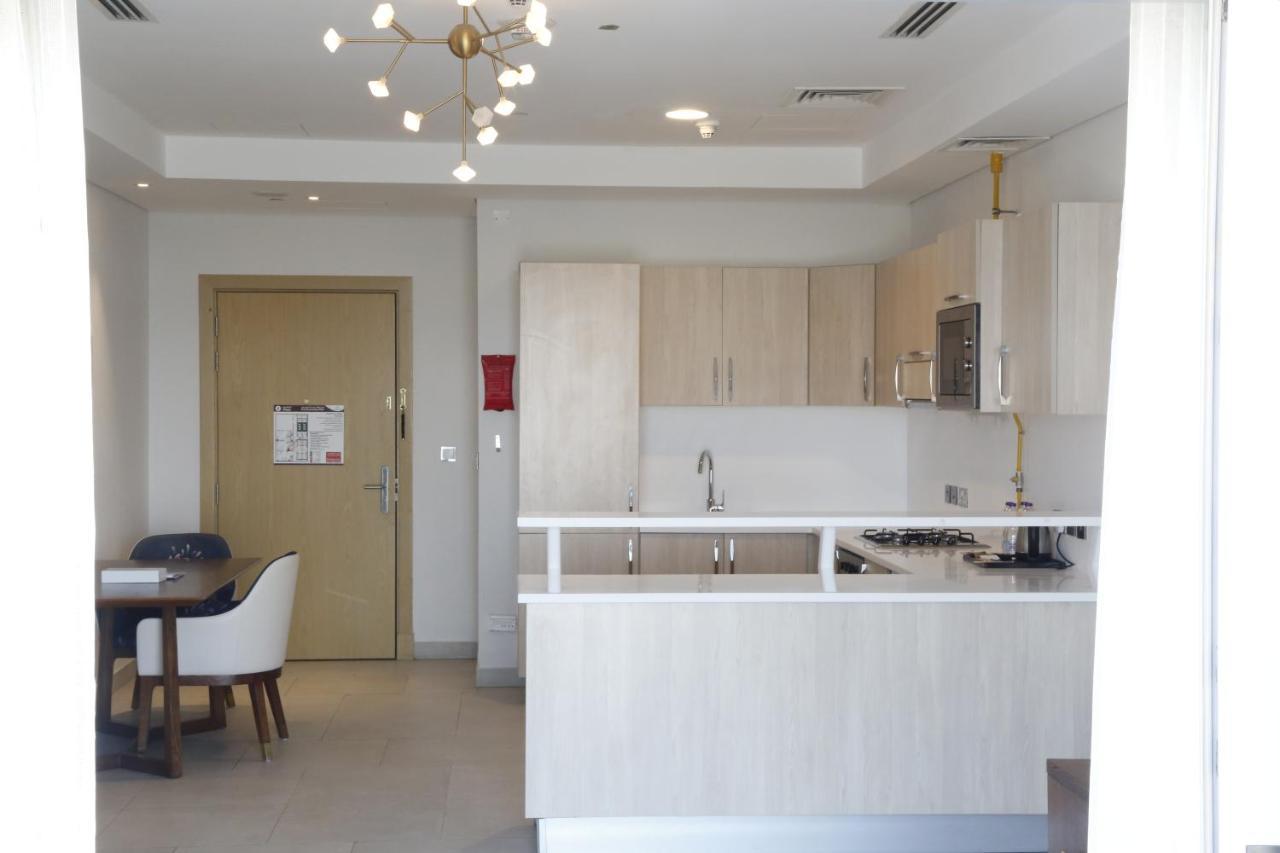 Waterfront Hotel Apartment Lusail Εξωτερικό φωτογραφία A kitchen in a typical apartment